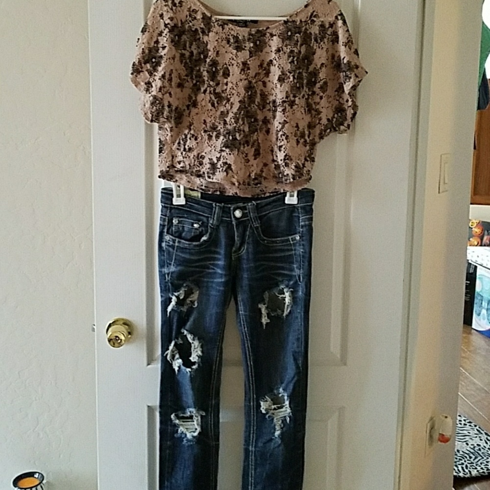 Jeans & blouse